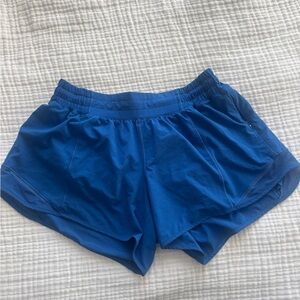 LULULEMON HOTTY HOT 2.5” SHORTS ROYAL BLUE